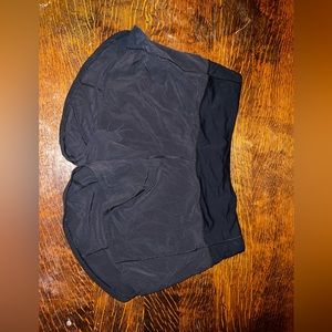LuluLemon Speed Up Mid Rise Short 4”